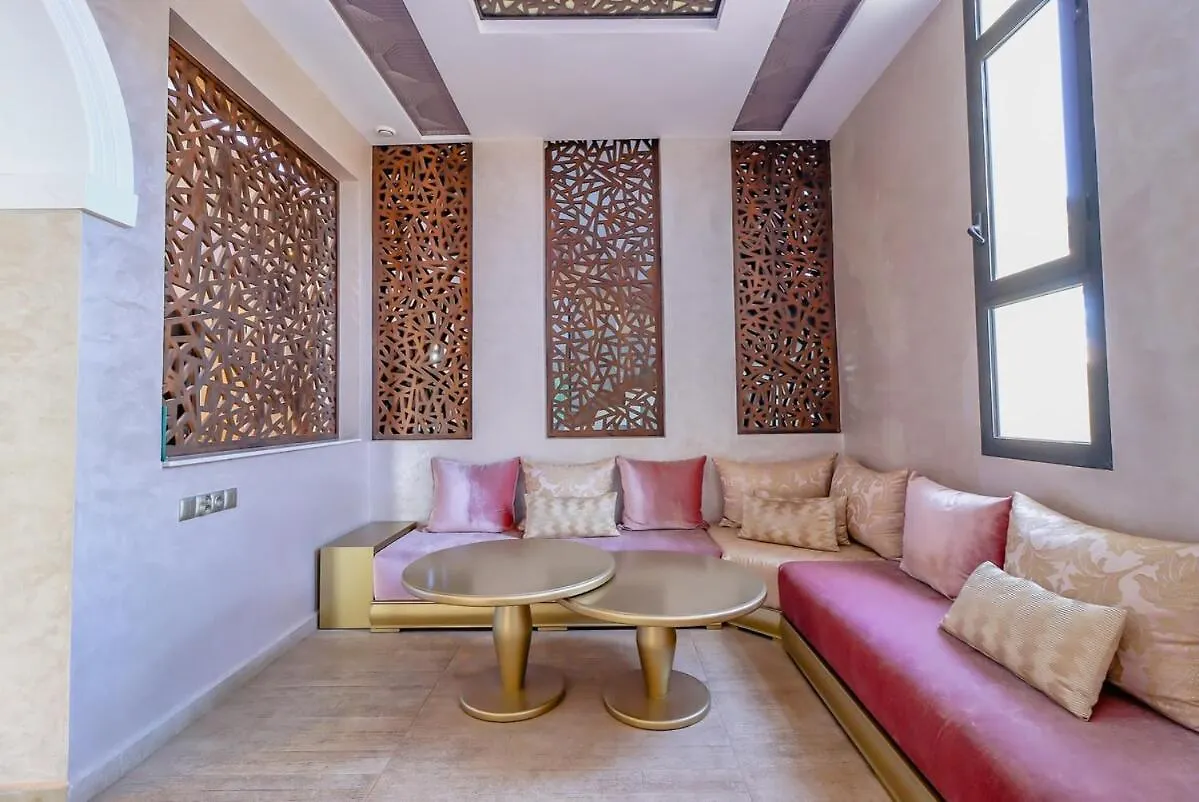 Villa 5 Ch Piscine Wiffi A 7 Min Du Centre Ville Marrakech Marrakesh