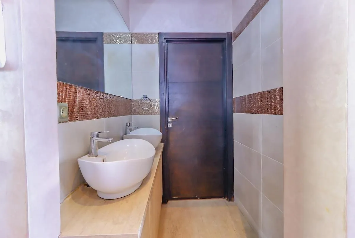 Villa 5 Ch Piscine Wiffi A 7 Min Du Centre Ville Marrakech Marrakesh